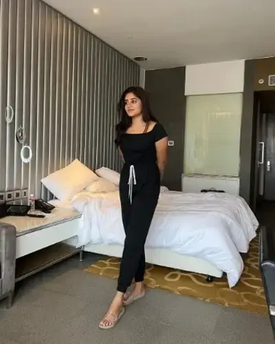 Call Girls Dhansiripar Cash On Delivery
